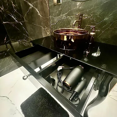 Apartmán Black House A