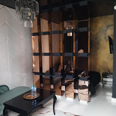 Apartment Black House A Radom